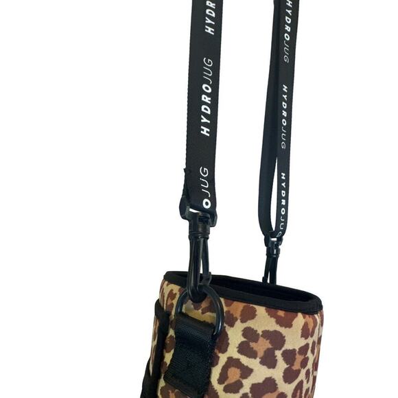 Hydro Jug Leopard Print Insulating Sleeve Carrying Case - Picture 6 of 9